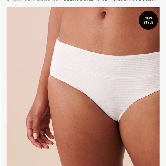 La Vie En Rose Bikini Set - Picture 4 of 12